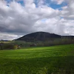 Semesterbostad Mia Domo - Wypoczynek W Gorach Suchych, Kamiennych I Sowich Gluszyca