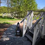 Semesterbostad Mia Domo - Wypoczynek W Gorach Suchych, Kamiennych I Sowich Gluszyca