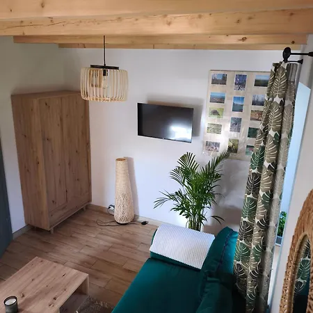 Mia Domo - Wypoczynek W Gorach Suchych, Kamiennych I Sowich * Gluszyca