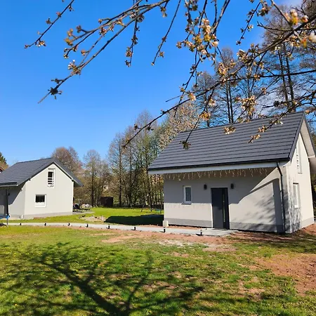 Feriehus Mia Domo - Wypoczynek W Gorach Suchych, Kamiennych I Sowich Gluszyca
