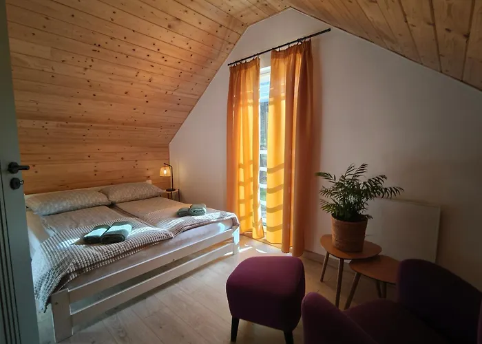 Prázdninový dům Mia Domo - Wypoczynek W Gorach Suchych, Kamiennych I Sowich Gluszyca